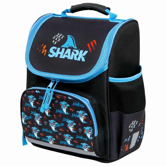 Ранец ПИФАГОР BASIC, 1 отделение, 3 кармана, эргономичная спинка, "Angry shark", 35х28х18 см, 272044 272044